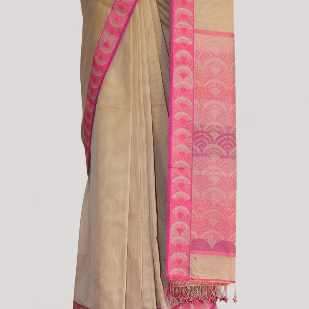 
                      
                        Beige - Arch Motif Organic Cotton Saree
                      
                    