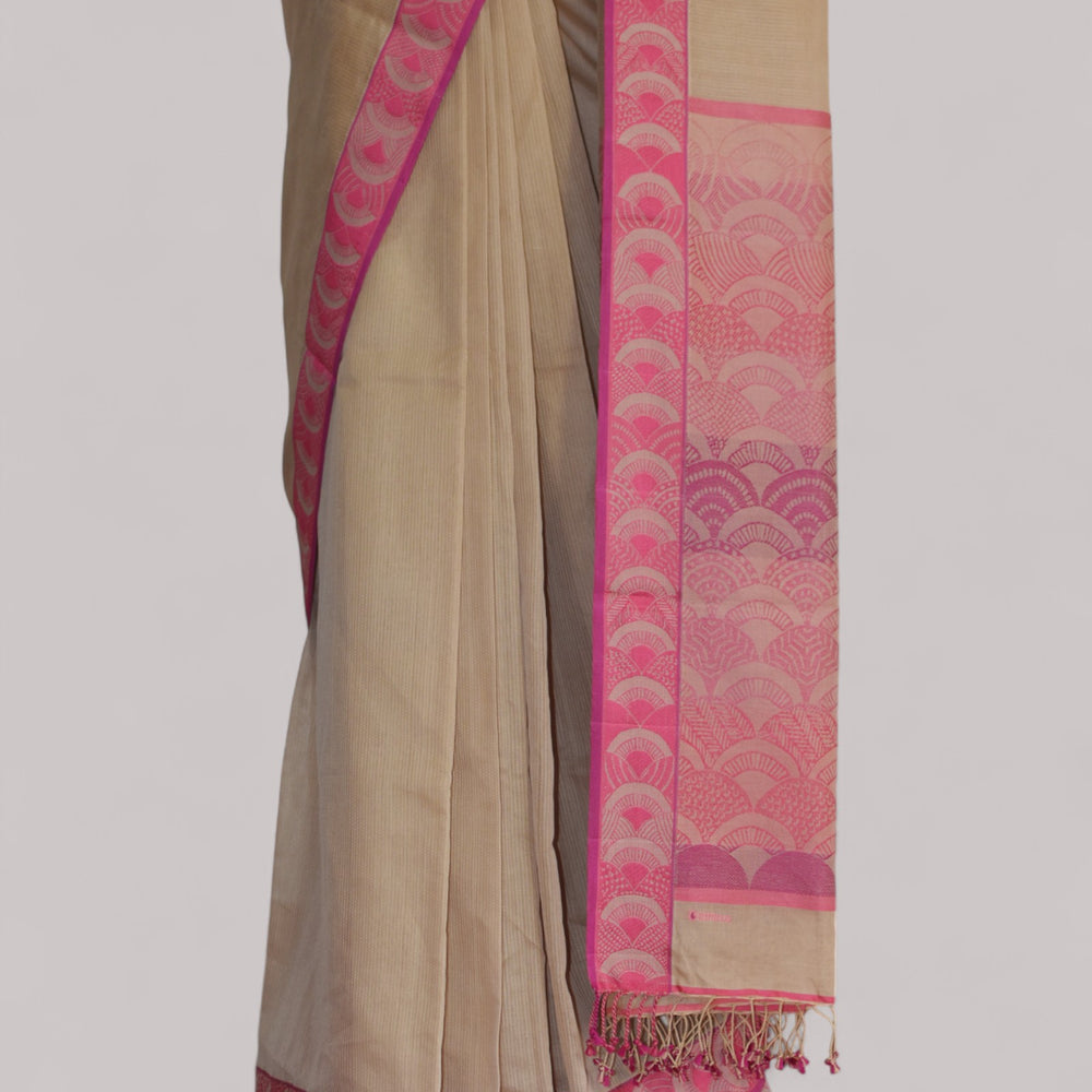 
                      
                        Beige - Arch Motif Organic Cotton Saree
                      
                    