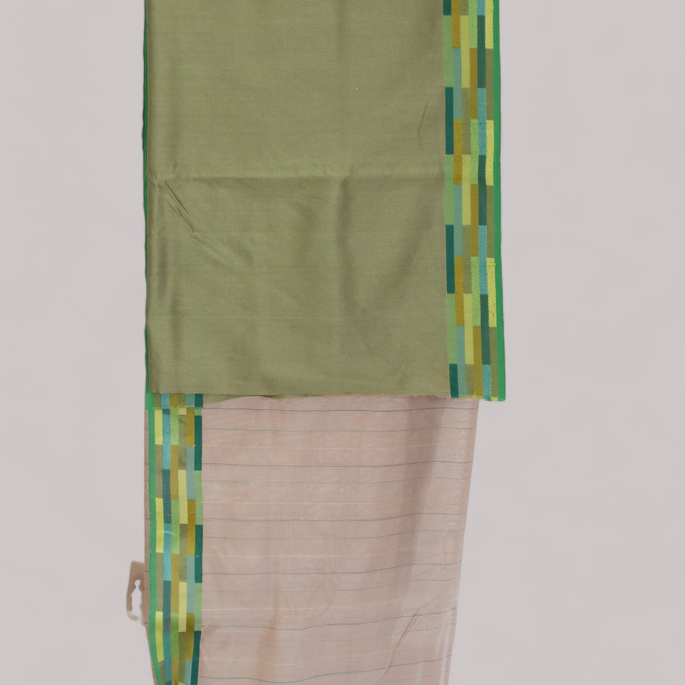 
                      
                        Beige - Rectangle Quilt Organic Cotton Saree
                      
                    
