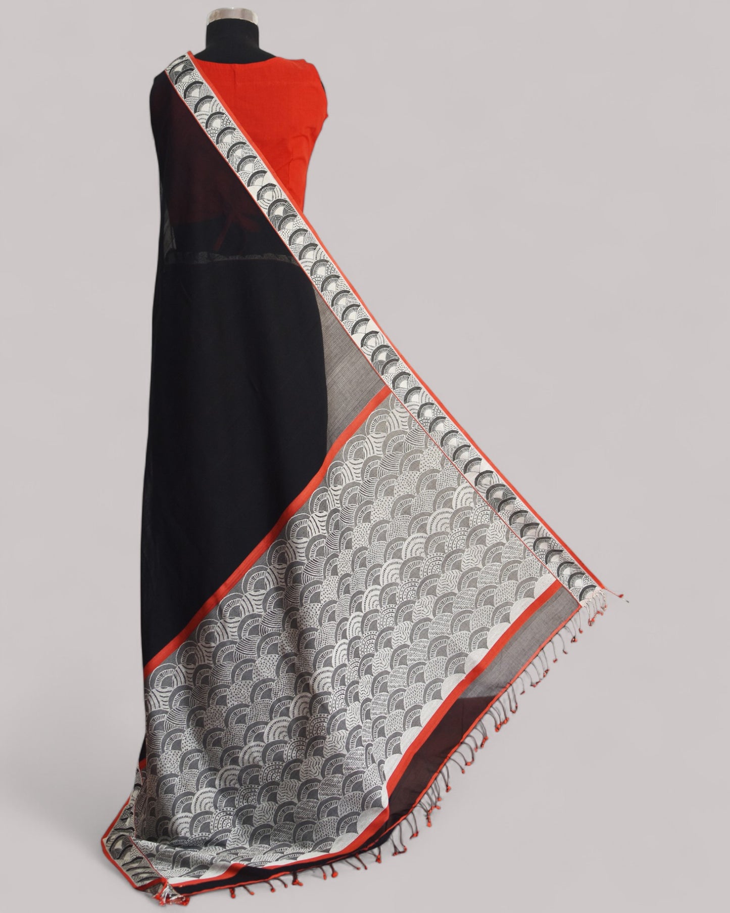 Black - Arch Motif Organic Cotton Saree