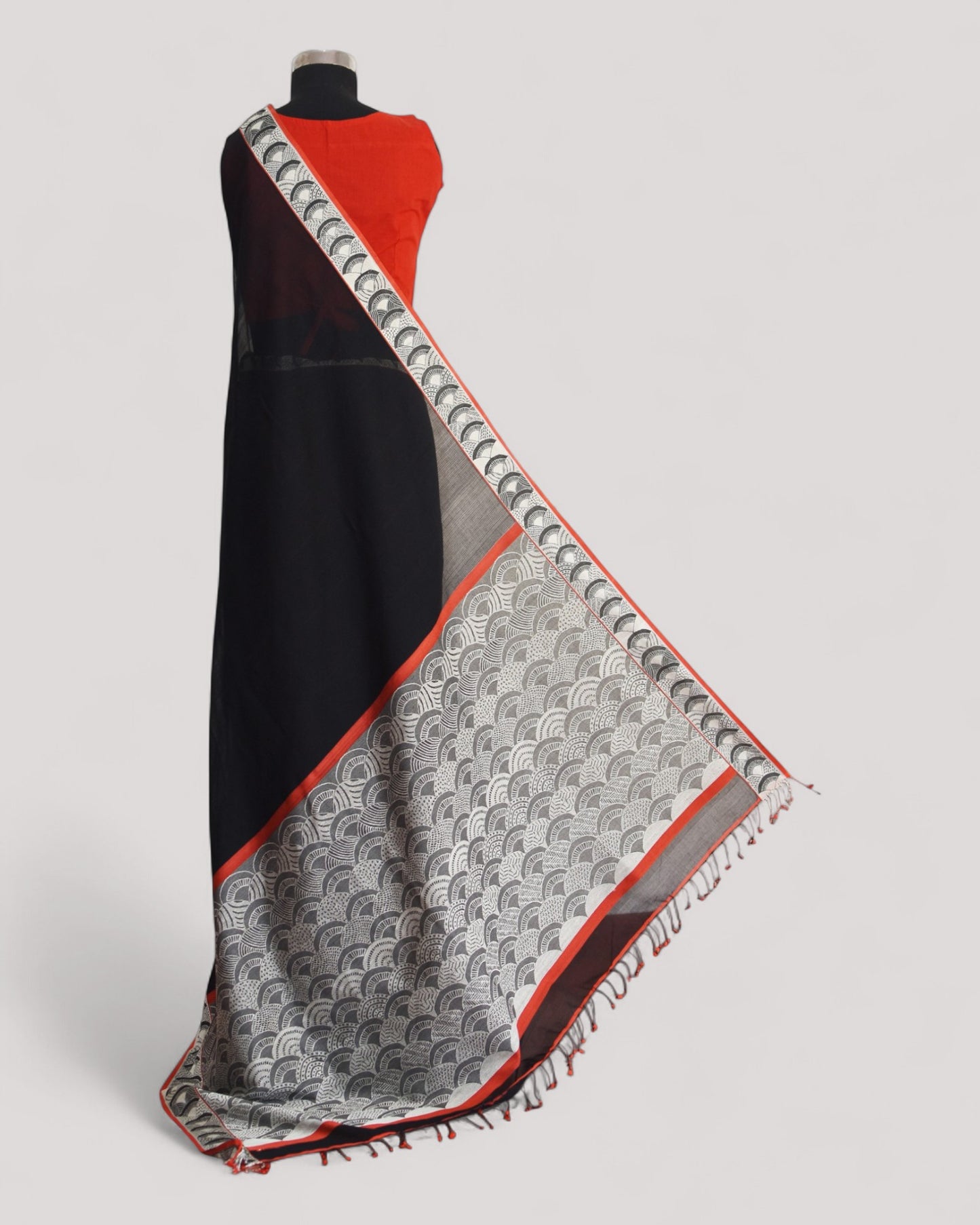Black - Arch Motif Organic Cotton Saree