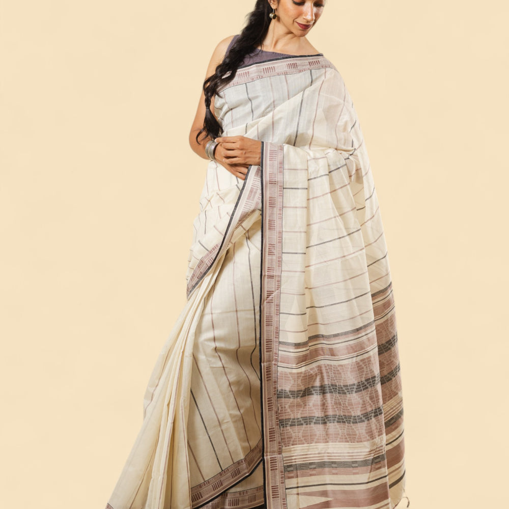 Off-White - Zig Zag Motif Organic Cotton Saree
