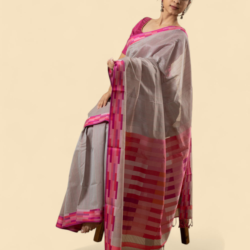 
                      
                        Light Grey - Rectangle Quilt Organic Cotton Saree
                      
                    