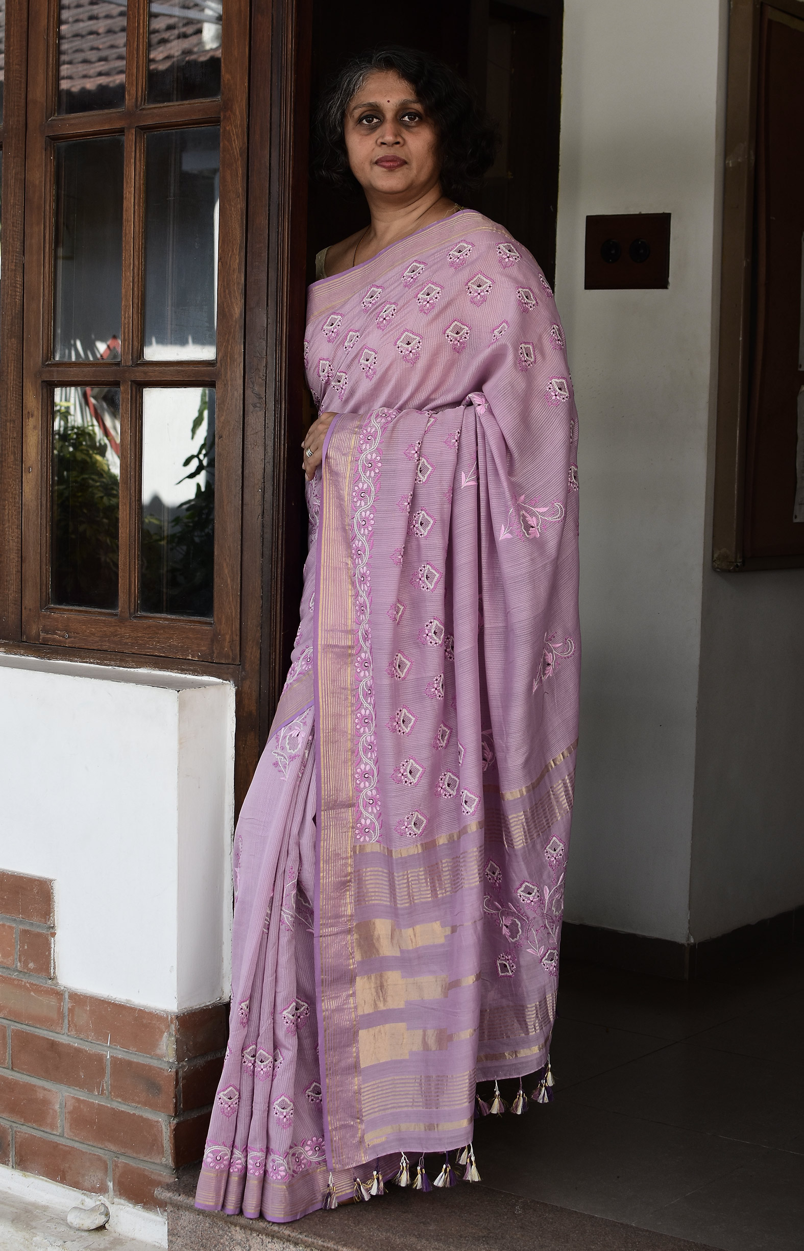Chikankari Sarees - Buy Latest Collection of Chikankari Sarees for Women  online 2023
